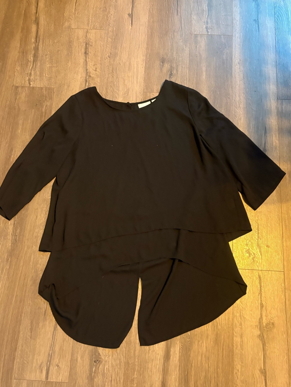 Chico’s Black Layered Chiffon Tunic Blouse Size 2 L 3/4 Sleeve High Low Shirt